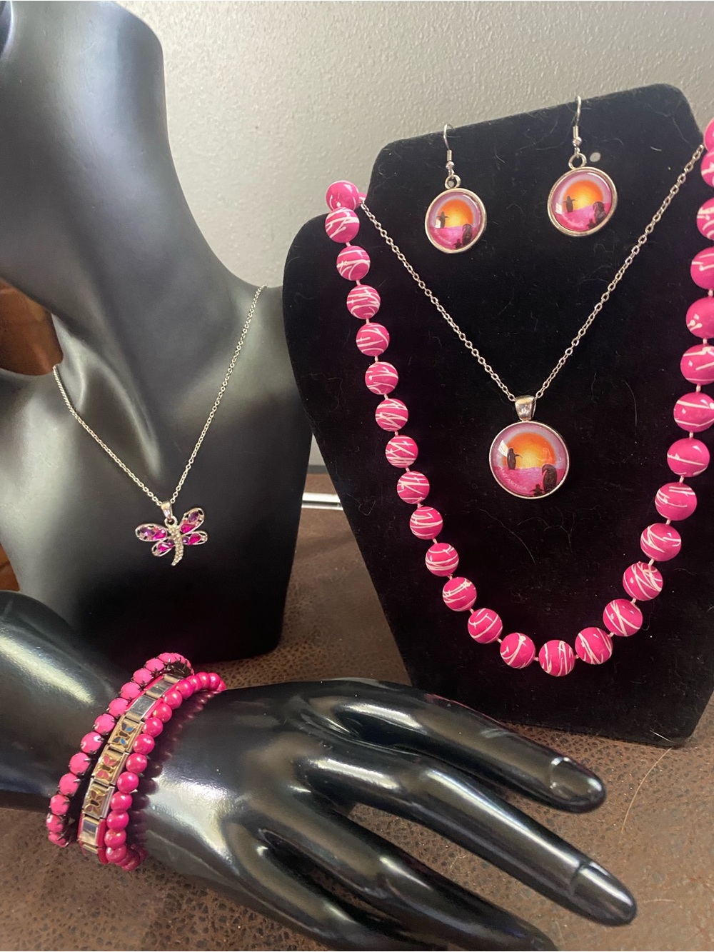 Girls Pink Dragonfly & Swirl Beaded, Penguins in Sunset Necklaces &  Bracelets